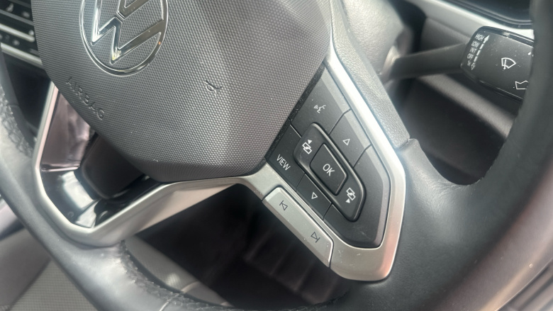 Volkswagen T-Roc 1.0 TSI Life 5dr Petrol Hatchback